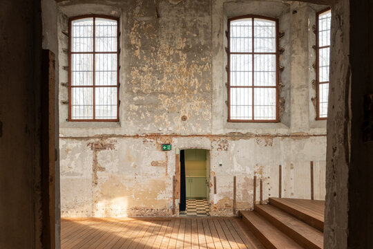 windows in church