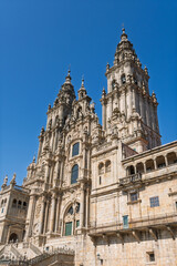 Obraz premium Santiago de compostela cathedral featuring its ornate baroque facade and spires. Representing a significant religious pilgrimage site