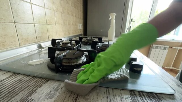 Wiping Gas Hob with Detergent Foam