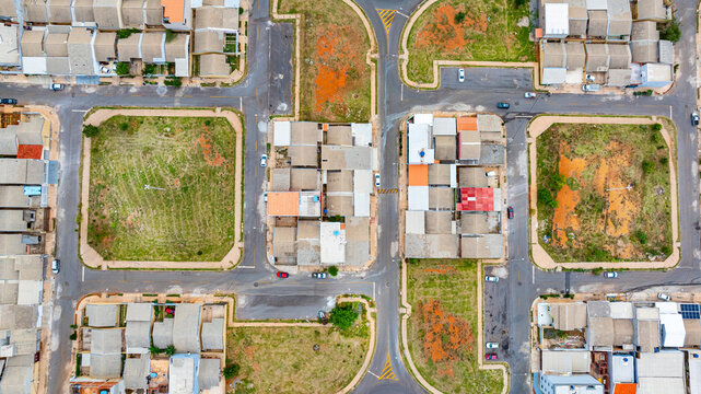 Aerial view of the Riacho Fundo II is an administrative region of the Federal District, located about 18 km from Bras&iacute;lia. Founded in May 1995, it is home to more than 85,000 residents. DF, Brazil 202