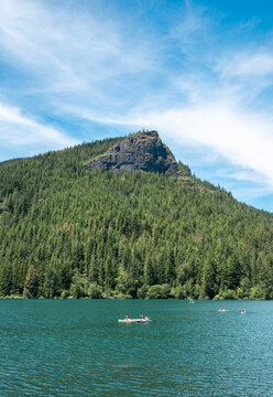 sup paddle on rattlesnake lake seattle washington