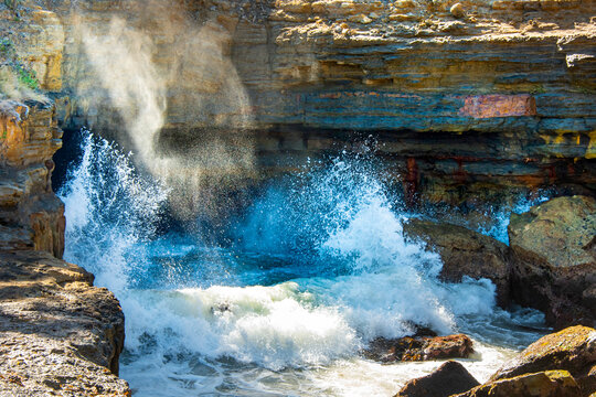 Blow Hole in Eaglehawk Neck - Tasmania - Australia