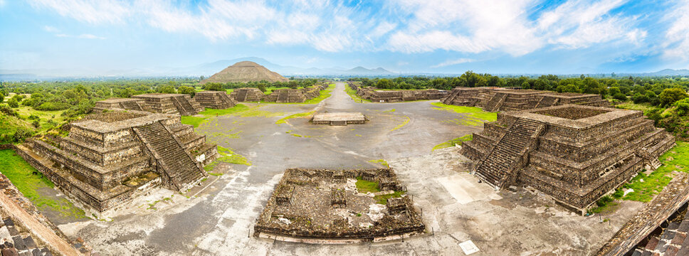 Avenue of the Dead in Teotihuacan, Mexico