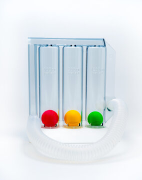 Medical incentive spirometer for deep inspiration therapy and pulmonary rehabilitation, respiratory training equipment used by patients after surgery. enhance lung capacity and breathing performance.