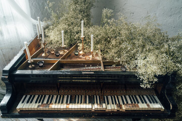 piano © smmartynenko