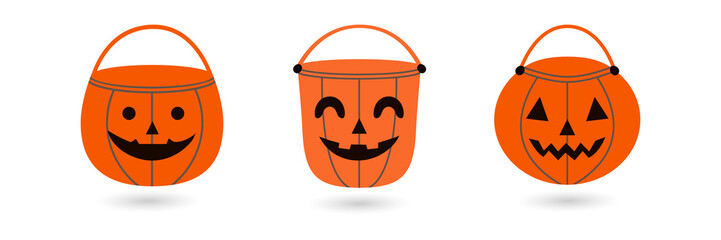 Halloween trick or treat buckets with jack-o-lantern faces for kids party decorations © Eunos