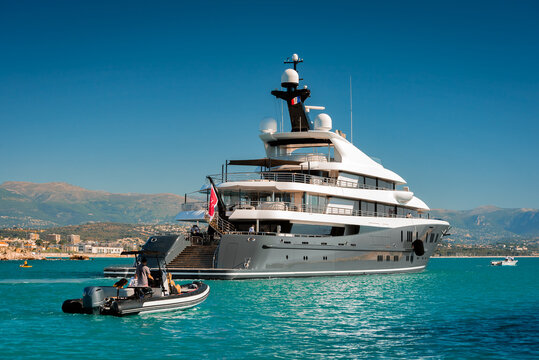 Detail shot of the front bow of a charter luxury Super Yacht anchored in the Gulf of Saint-Tropez, South of France during the yachting mediterranean season