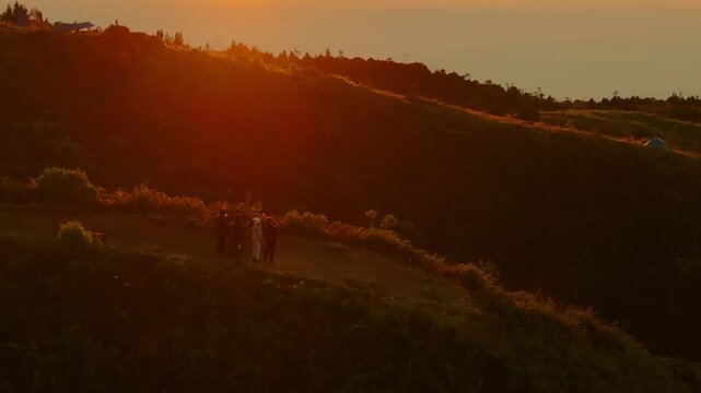 capturing sunrise on the prau mountain