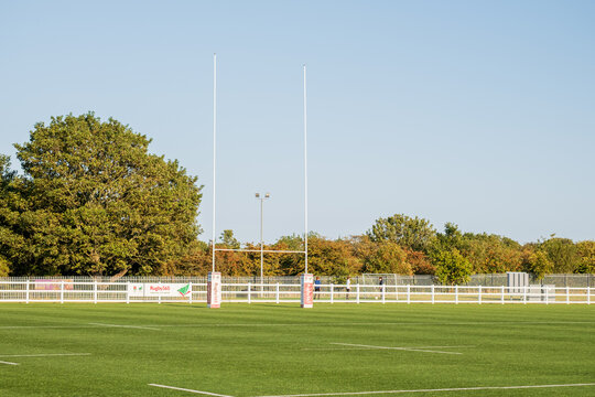 Whitley Bay Monkseaton UK: 16th Aug 2025: Whitley Bay Rockcliff RFC empty pitch and goal posts