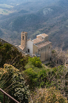 Marvelous sight at Roccascalegna, scenographic castle perched on a rocky hill in the Province of Chieti, Abruzzo, Italy.