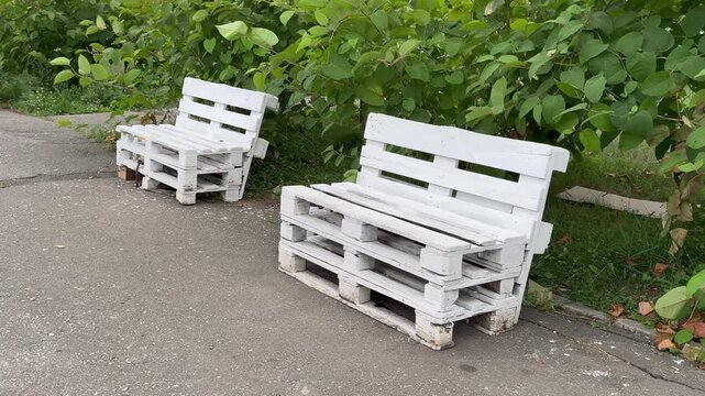 Pallet benches in the park