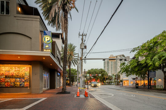 Streetview Cocowalk Miami circa 2026
