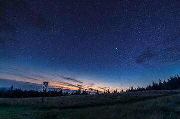 Nocne niebo nad Halą Rycerzową © Rafal Lechowicz