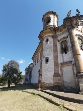 church of the holy trinity