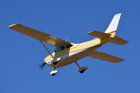 Cessna 172 plane on approach to land