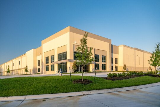 commercial warehousecommercial, warehouse, building, architecture, house, hotel, construction, sky, city, office, tree, residential, palm, estate, garden, residence, window, property, buildings, condo