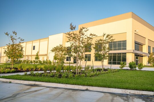 commercial warehousecommercial, warehouse, building, architecture, house, hotel, construction, sky, city, office, tree, residential, palm, estate, garden, residence, window, property, buildings, condo