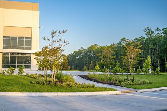 commercial warehousecommercial, warehouse, building, architecture, house, hotel, construction, sky, city, office, tree, residential, palm, estate, garden, residence, window, property, buildings, condo