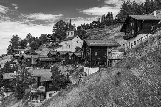 Historic village centre and Sainte Barbe church, Chandolin, black and white photograph, Val d'Anniviers, Valais Alps, Canton Valais, Switzerland