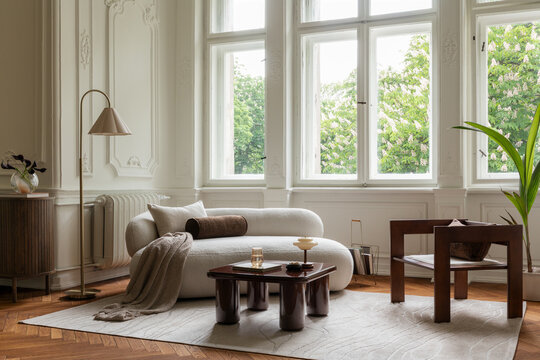 Elegant and Bright Living Room with Modern Furniture in a Well-Appointed Home Interior
