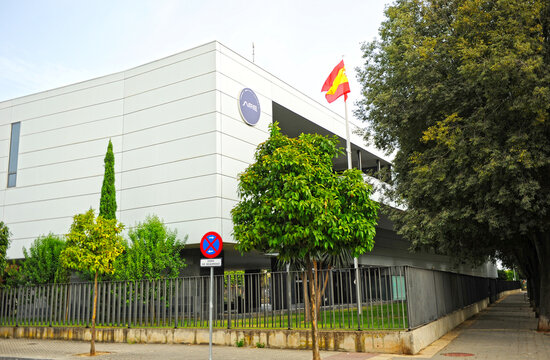 Edificio Crea. Agencia Espacial Espa&ntilde;ola AEE del Ministerio de Ciencia, Innovaci&oacute;n y Universidades en el barrio de San Jer&oacute;nimo en Sevilla, Andaluc&iacute;a, Espa&ntilde;a.