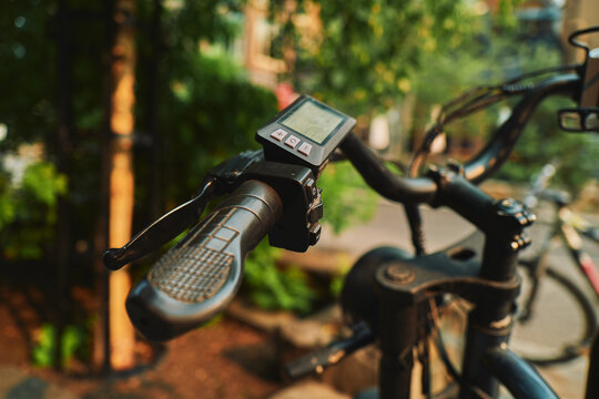 E-bike handlebar with LCD display and controls