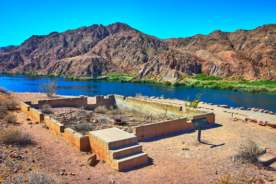 Abandoned Gauging Station Foundation on Colorado River with Arizona Desert Mountains