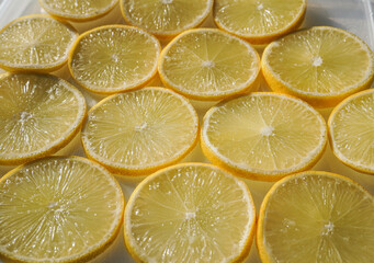 lemon slices background © Hanif