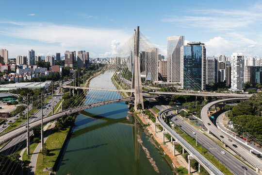 Octavio Frias de Oliveira bridge over the Pinheiros River and business district, Sao Paulo, Brazil