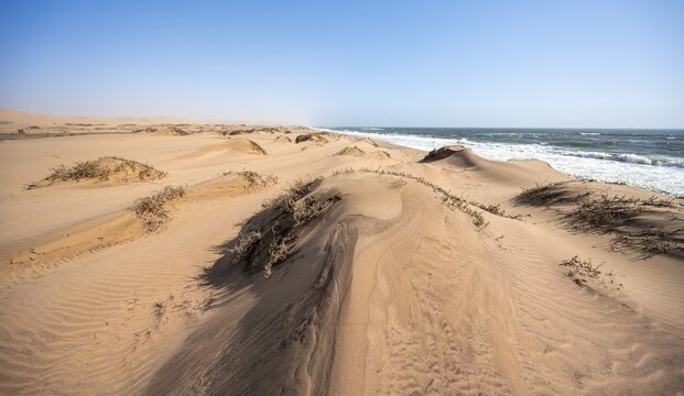 Small dunes on the coast, Atlantic coast in the Namib Desert, Sandwich Harbour, Namib Naukluft Park, Namib Desert, Namibia