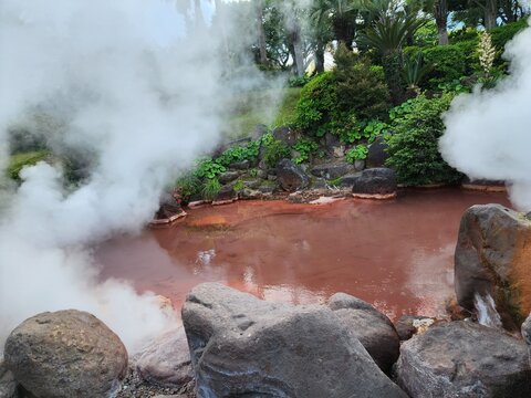 Hot Spring, Chinoike Jigoku (Blood Pond Hell) - Beppu, Japan