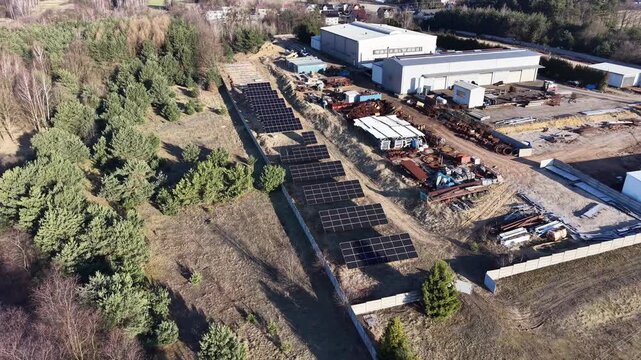 Modern architecture integrating photovoltaic energy systems