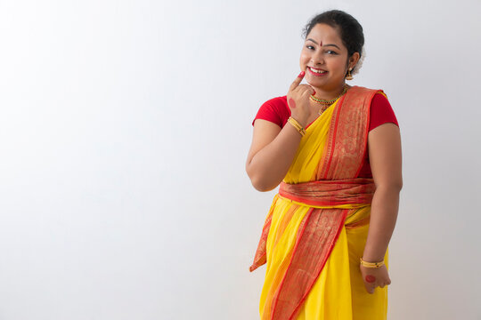 Kuchipudi dancer showing shringar rasa