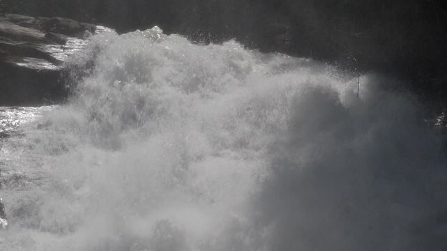 Heo Lom Waterfall phato district chumphon province
high water volume