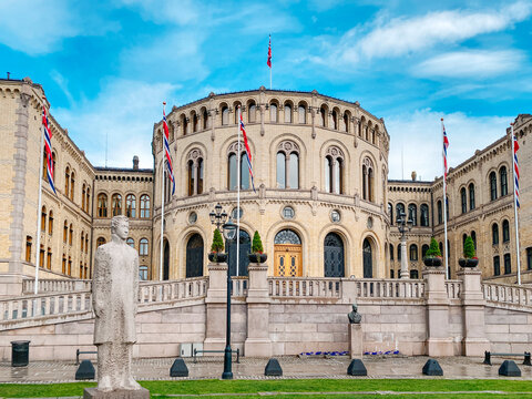 Norwegian Parliament with flags and sculptures