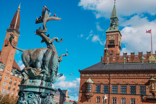 Dragon Fountain and Copenhagen City Hall, Denmark