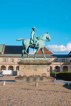 Christiansborg courtyard with equestrian statue