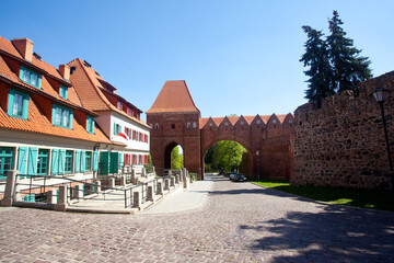 Gotycki zamek od strony miasta,, Toruń, Polska. Gothic castle in Torun, Poland  © 123108 Aneta