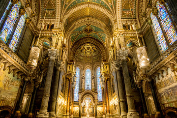 Naklejka premium La Basilique Notre-Dame-de-Fourvière de Lyon en France