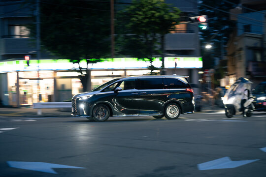 車