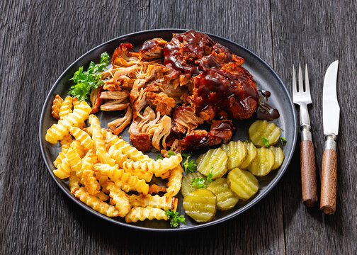 Smoky BBQ Pulled Pork Plate With Crispy Wave Fries
