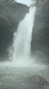 Ahupe Valley in vertical slow motion during the lush monsoon season.