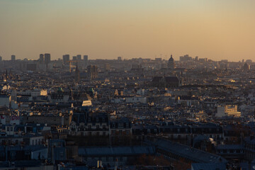 Obraz premium Winter view over Paris from Montmartre on a sunny afternoon