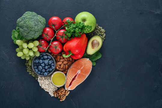 Healthy foods rich in fiber, antioxidants and omega 3 supporting cardiovascular wellness.