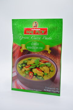 Mae ploy green curry paste pack in Manila, Philippines