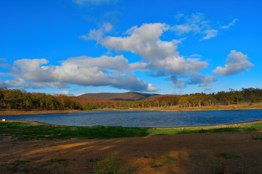 Dumaresq Dam was built between 1896 and 1898 and was Armidale&rsquo;s water supply until the 1968, when Malpas Dam was completed. It is now set aside as a recreation reserve.