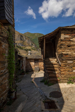 Picturesque spots in the charming village of Pe&ntilde;alba de Santiago in Le&oacute;n, Castile and Le&oacute;n, Spain