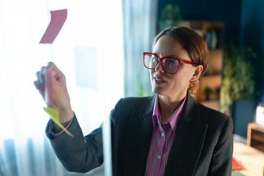 Using Sticky Notes for Project Planning