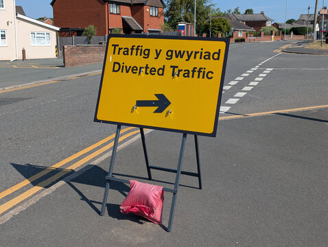 Bilingual English and Welsh Diverted Traffic Road Sign on a UK Street