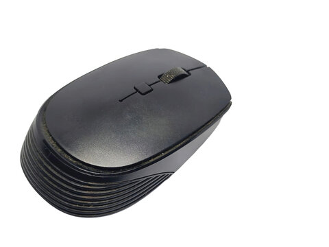 Black wireless computer mouse with transparent background